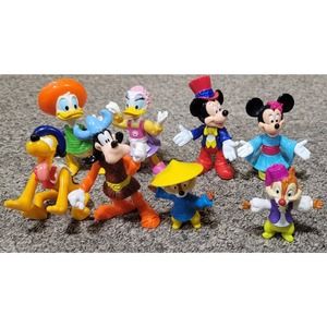 Disney Lot of 10 Posable 3.75” Figures Vintage Epcot Center, Mickey, Minnie